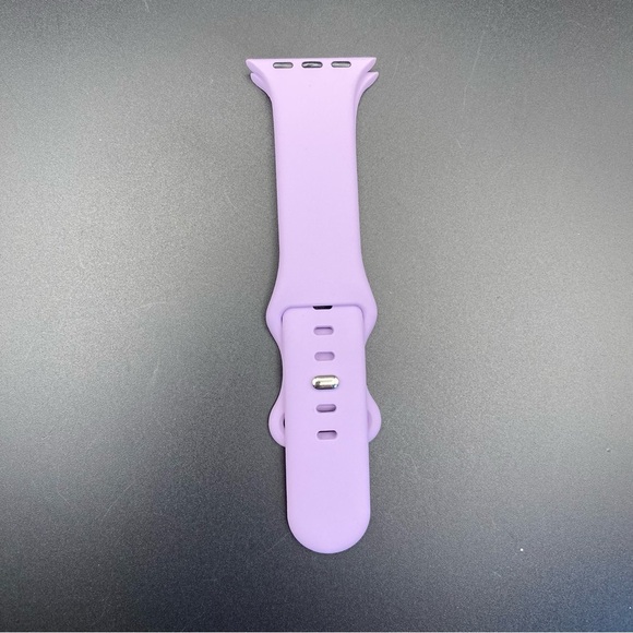 Lavender Apple Watch band - Picture 1 of 2